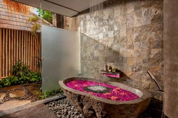 Hillside Pool Suite