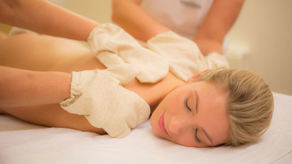 The Importance of Touch In Ayurveda