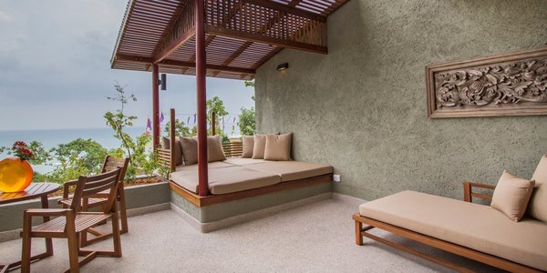 Penthouse Pool Suite