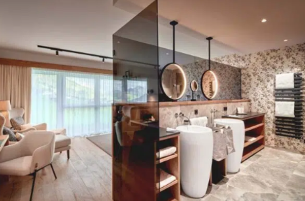 Mountain Peak Junior Suite With View