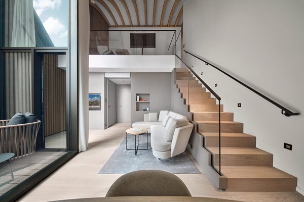 Deluxe Maisonette