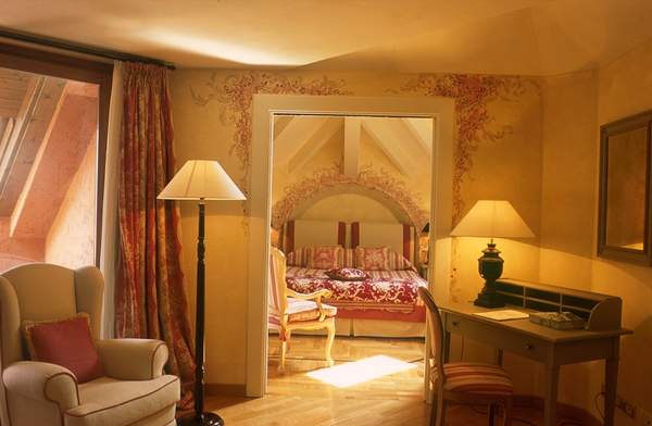 Lake Tower Suite