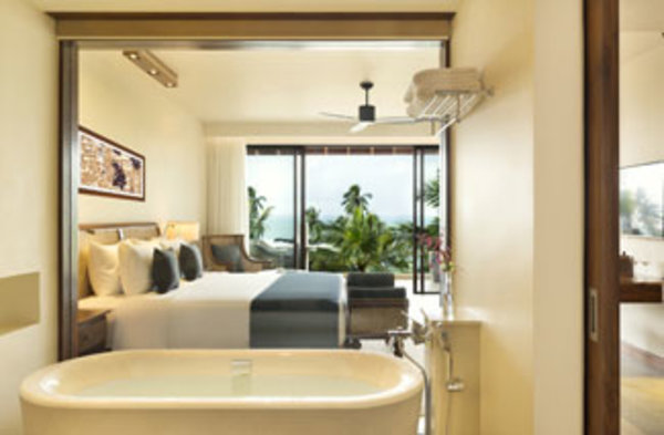 Deluxe Ocean View Room